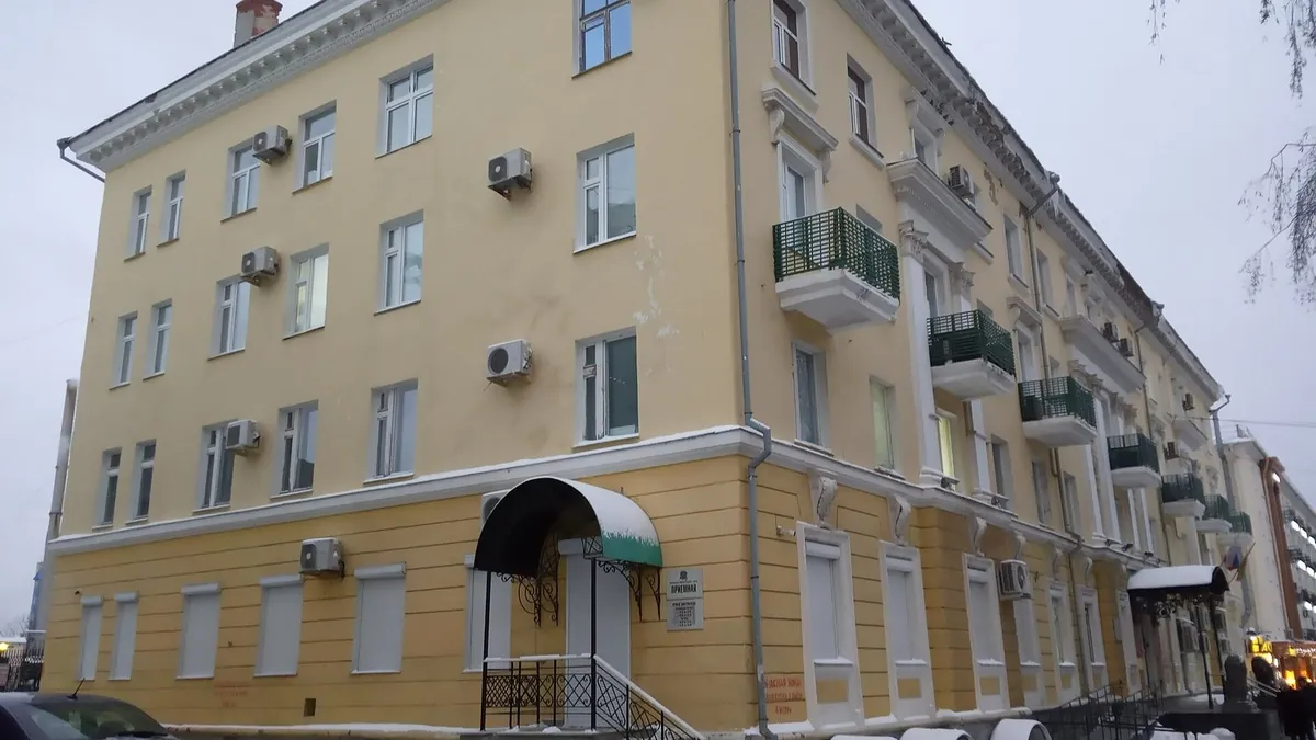 Здание Арбитражного суда Чувашской Республики на проспекте Ленина в Чебоксарах