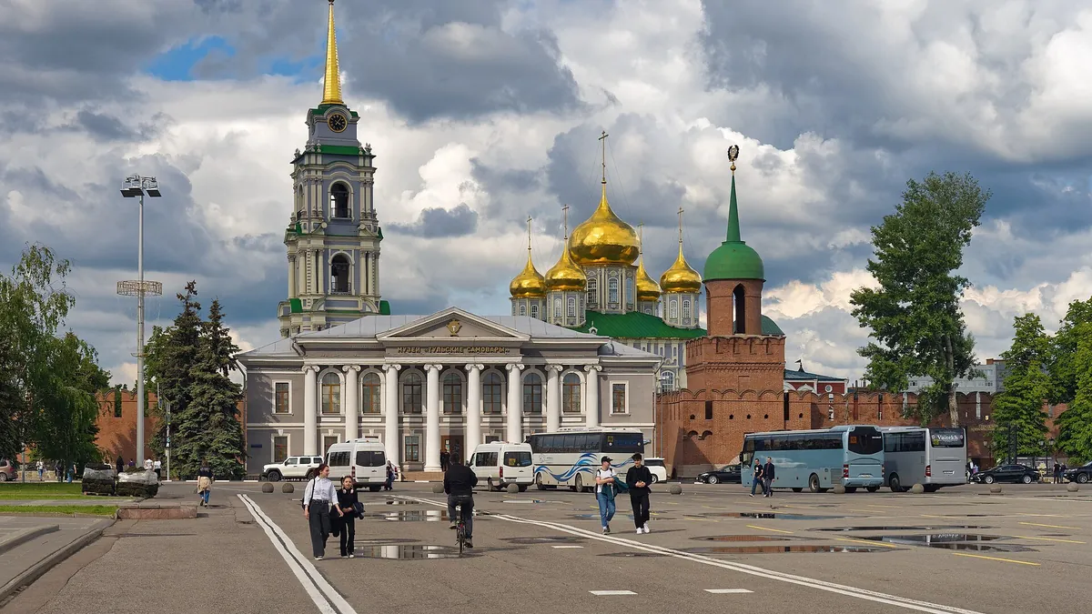 Тульский кремль, вид с площади
